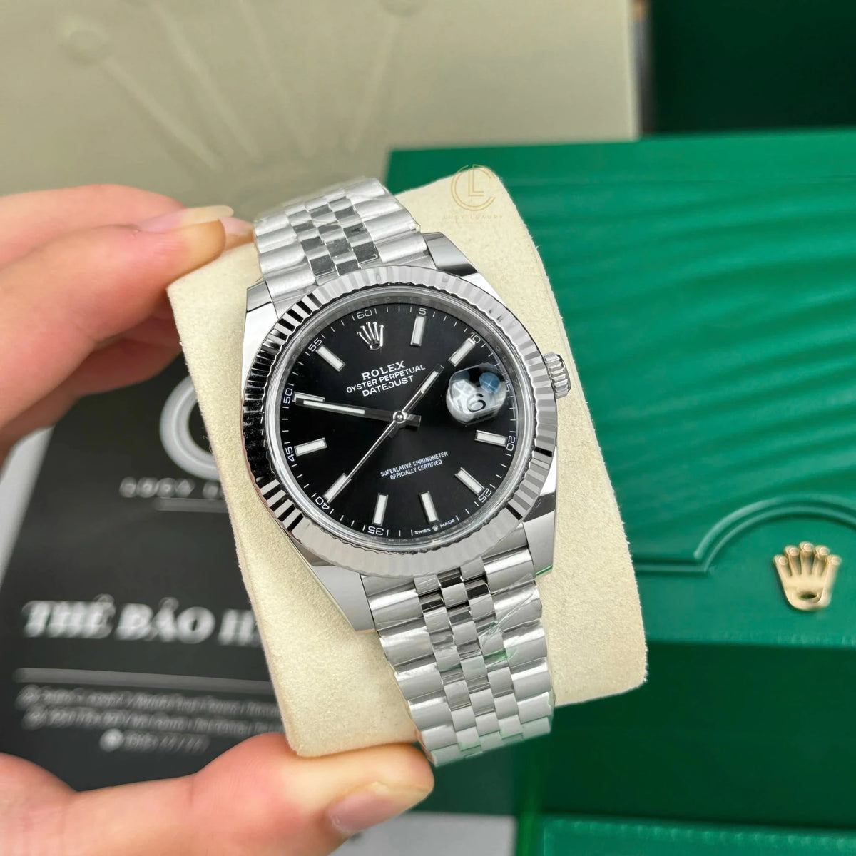 Datejust Silver Tone Black Baton Dial 41mm - Watch Vault Au