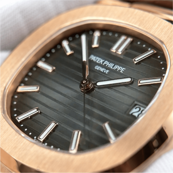 Nautilus 5711R Grey Dial Leather Strap 40mm - Watch Vault Au