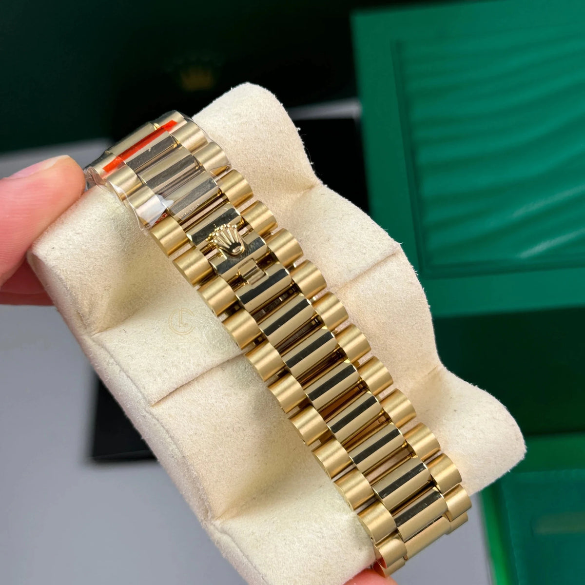 Day-Date Yellow Gold Tone White Baton Dial 40mm - Watch Vault Au