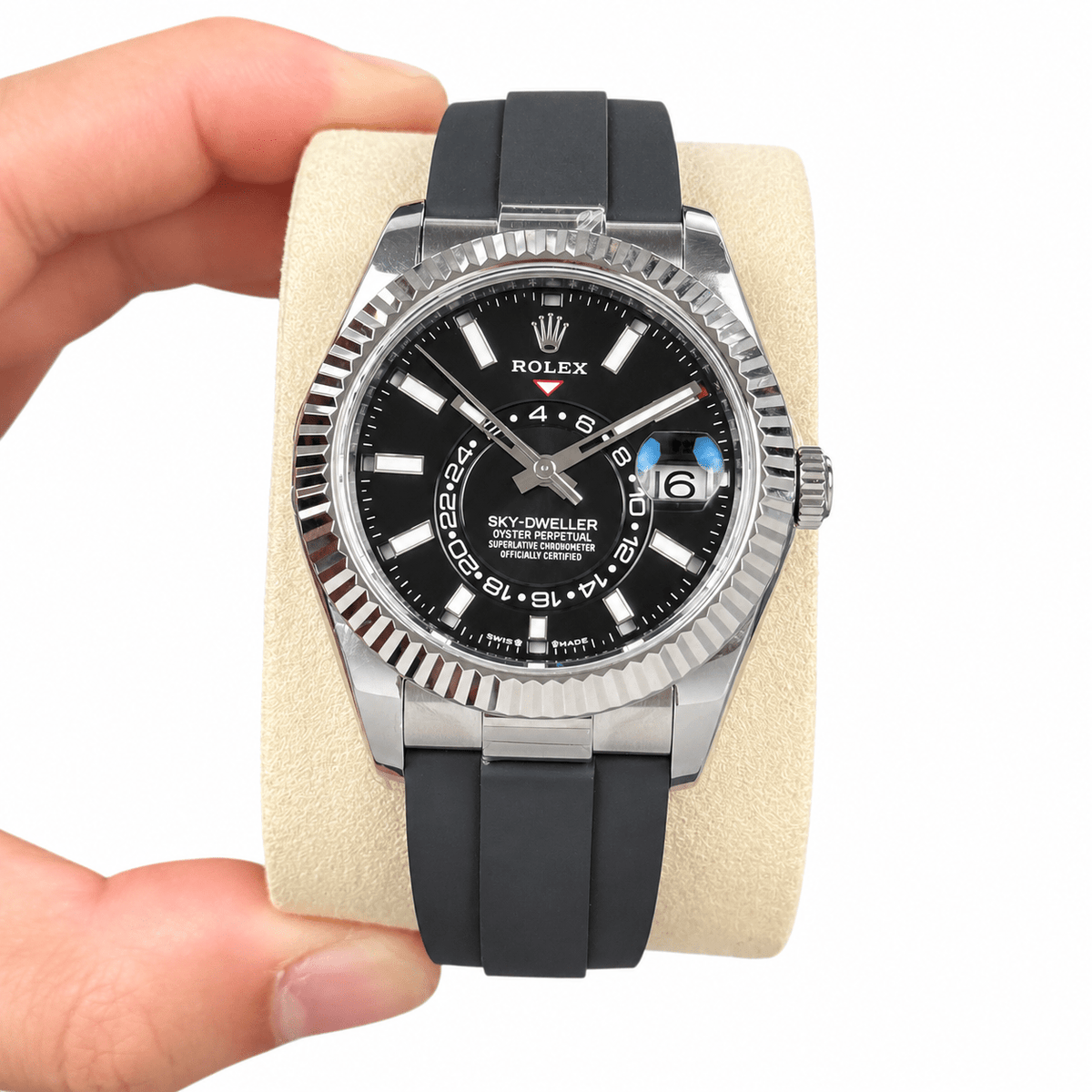 Sky-Dweller Silver Tone Black Dial Rubber Strap 42mm - Watch Vault Au