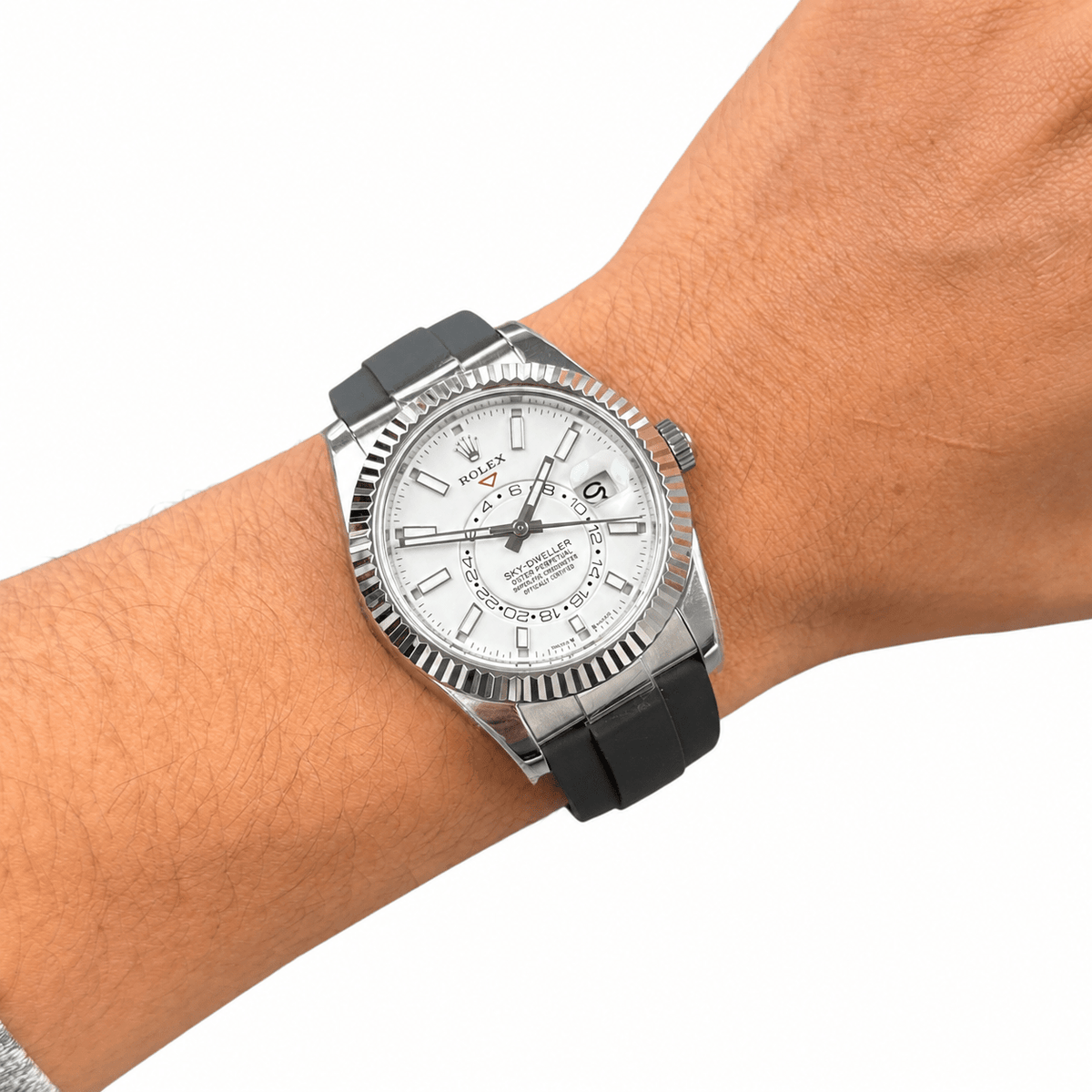 Sky-Dweller Silver Tone White Dial Rubber Strap 42mm - Watch Vault Au
