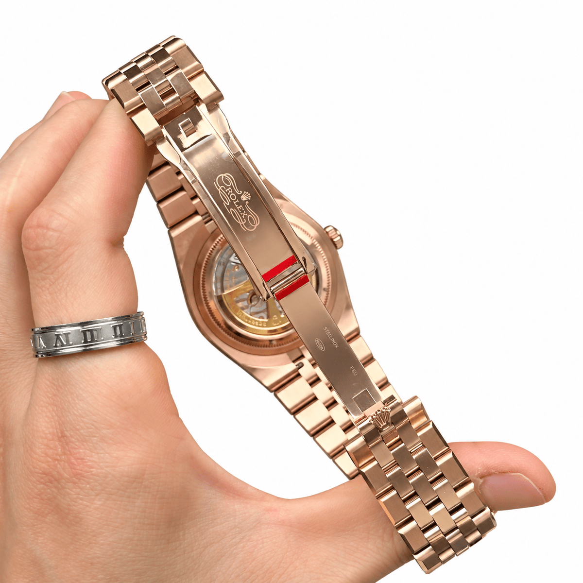 Land-Dweller Rose Gold Tone White Dial 40mm - Watch Vault Au