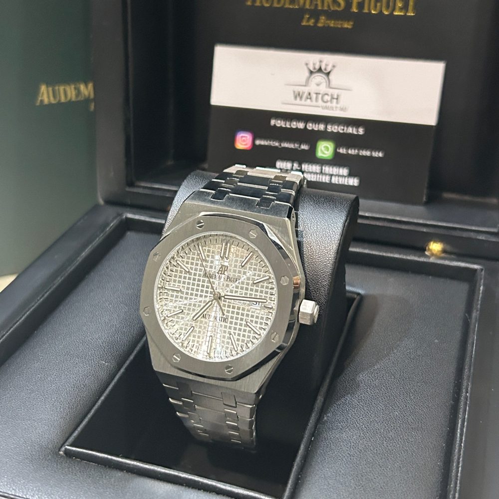 Royal Oak AP White Dial 41mm